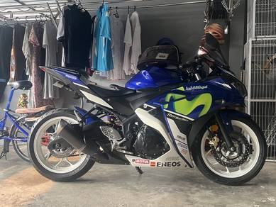 YAMAHA YZF R25 V1 (MOVISTAR Original)