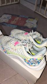 Curry 10 Splash Party