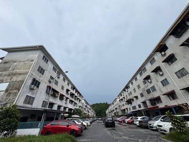 Renovated Flat Taman Desa Baiduri Cheras For Sale