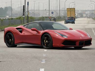 2016 Ferrari 488 GTB CAM/LIFT/CARBON/RACING SEATS