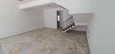 2-storey-Terraced-House-for-rent-Puchong-Selangor