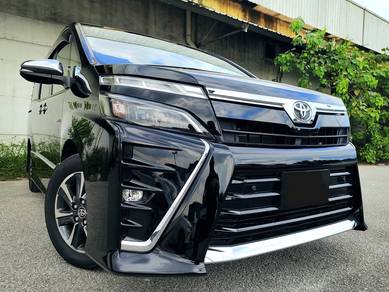 2021/2026 Toyota VOXY 2.0 ZS KIRAMEKI III (A)