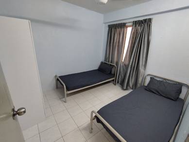 Cendana Apartment Middle Room Sharing