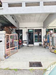 Teres setingkat taman sayang selasih, klebang