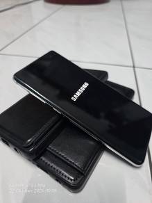 samsung s10 plus untuk dijual