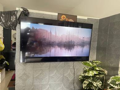 Tv masih elok lagi saya baru guna 6 bulan jew