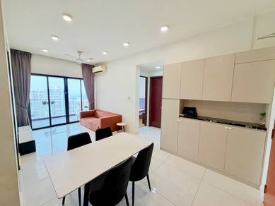 Low deposit💯 country garden 2 bed danga bay rnf all races