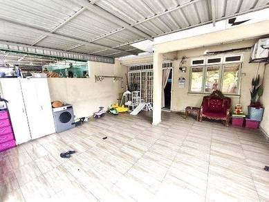 EXTRA PARKING OPEN FACING Single Storey JALAN TERATAI Bukit Beruntung