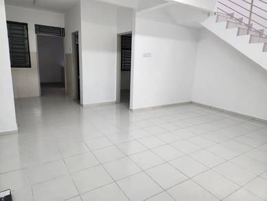 Taman Nusantara 2 Storey House for RENT nusajaya Gelang Patah