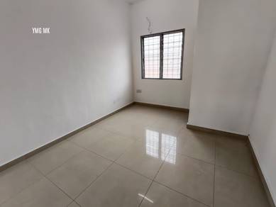 FOR RENT Bukit Tinggi 1 Klang Double Storey Terrace House gated guarde