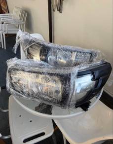 Hilux 2016 Headlamp/Lampu Depan