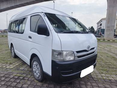 2010 Toyota Hiace 2.7 (M) Window Van High Roof