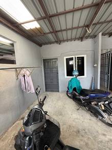 studio room rumah teres setingkat Bandar Mahkota Banting