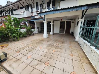 Permas Jaya / 2 Storey Terrace / 22x70 sqft / 4 bedrooms