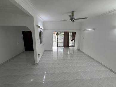 2 Storey DAMANSARA JAYA PJ, Actual, END LOT, FULLY EXTEND, Low Deposit