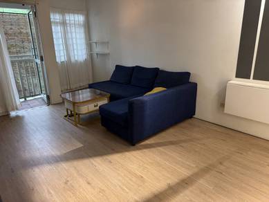 Perdana Exclusive condo, block E, 2 bedrooms, Furnished
