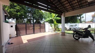 Renovated Corner 20' Xtra Land Double Storey Terrace Taman Seri Austin