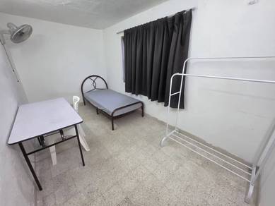 Low Depo ✅ Affordable Room Rental 💰  For Rent near LRT Kelana Jaya