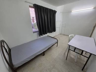 Low Depo ✅ Affordable Room Rental 💰  For Rent near LRT Kelana Jaya