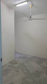 Taman Daya Shop Apartment For Rent / Rumah Sewa