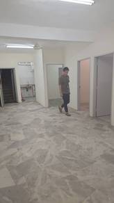 Taman Daya Shop Apartment For Rent / Rumah Sewa