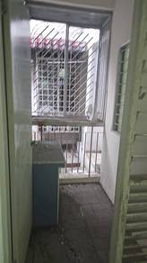 Taman Daya Shop Apartment For Rent / Rumah Sewa