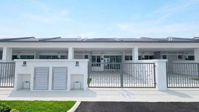 Rumah Teres Setingkat di Taman Nusa Seri Cengal 1 Mantin , Seremban