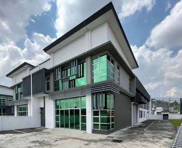 1.5 Storey Semi-D Factory in Lekas, Semenyih for Sale