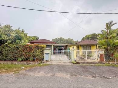 TANAH LUAS Bandar Tasik Kesuma Semi-D Single Storey Semenyih