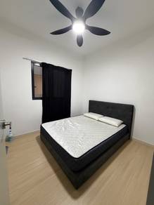 feature ad Mixed gender-Female unit @M ARISA SENTUL—Rooms