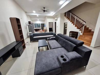 Perdana Residence 2 for rent | 3-storey | 1760sqft | Fully Fu rnished