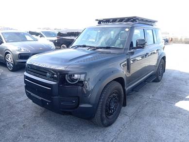 2023 BOOKNOW GREY airsus Land Rover Defender 110