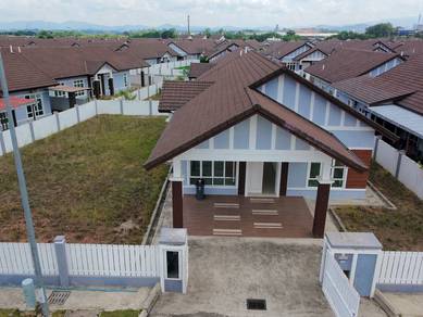 NICE SPACIOUS UNIT BANGLO Taman Bukit Senawang Perdana