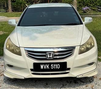 Honda ACCORD 2.0 VTI-L FACELIFT (A)
