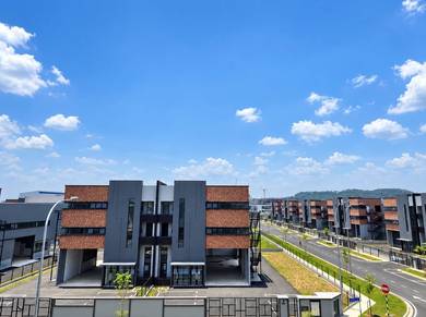 Warehouse-/-Factory-for-rent-Puncak-Alam-Selangor