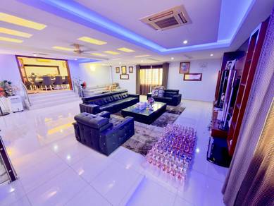 Banglo + Renovated + 10R 9B + 8504sqt Sksyn 2, Shah Aley
