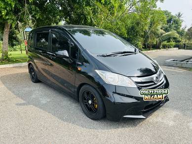 2013 Honda FREED 1.5 S (A)