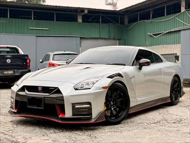 2021 Nissan GT-R 3.8 NISMO R35 MILEAGE 4K & IPE