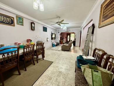 FACING OPEN RENOVATE Double Storey Terrace Seksyen 4 Bandar Baru Bangi