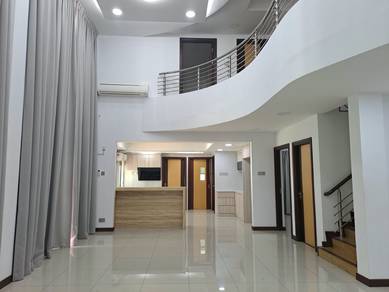 Bayshore 3.5 storey for Rent