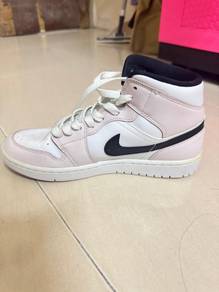 Preloved Nike Air Jordan 1 Mid Barely Rose