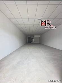 OPEN FACING @ Single Storey Shop Lot Banyan Square FOR RENT
