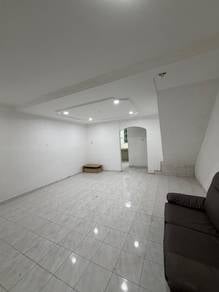 Taman Tamby Chik Karim Double Storey Terrace, Batu Berendam