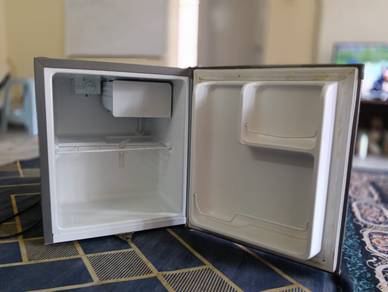 Mini peti ais