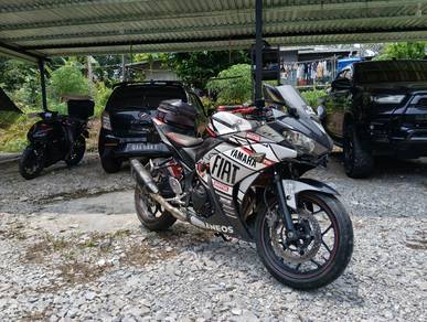 Yamaha YZF-R25 USED