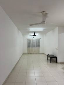 De Bayu Apartment