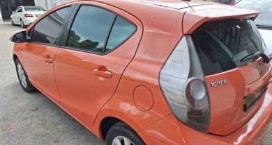 2012 Toyota PRIUS C 1.5 (HYBRID) NHP10R (A)