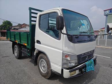 Tipper FUSO FE71PB