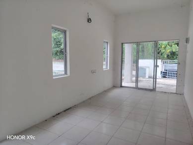 412 Rumah Corner Lot Setingkat, Open Facing untuk Dijual di Batu Gajah