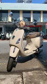 Scooter 14 VESPA LXV150 3V 7633KM